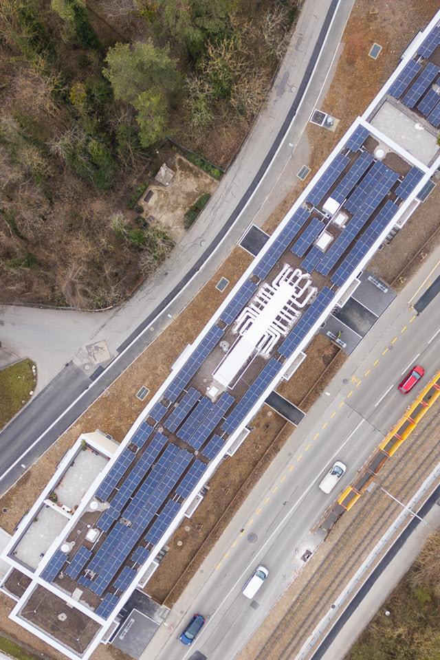 Ansicht von oben: Projekt Dornacherweg - Areal mit Photovoltaikanlage