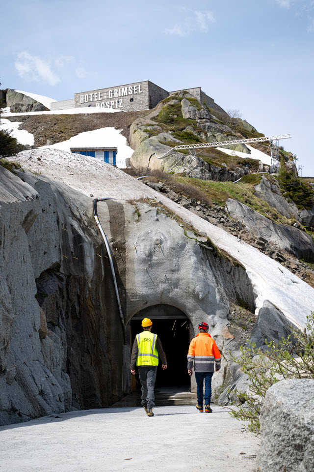Paul Drzimalla und Alexander Willener begeben sich ins Bergwerk KWO